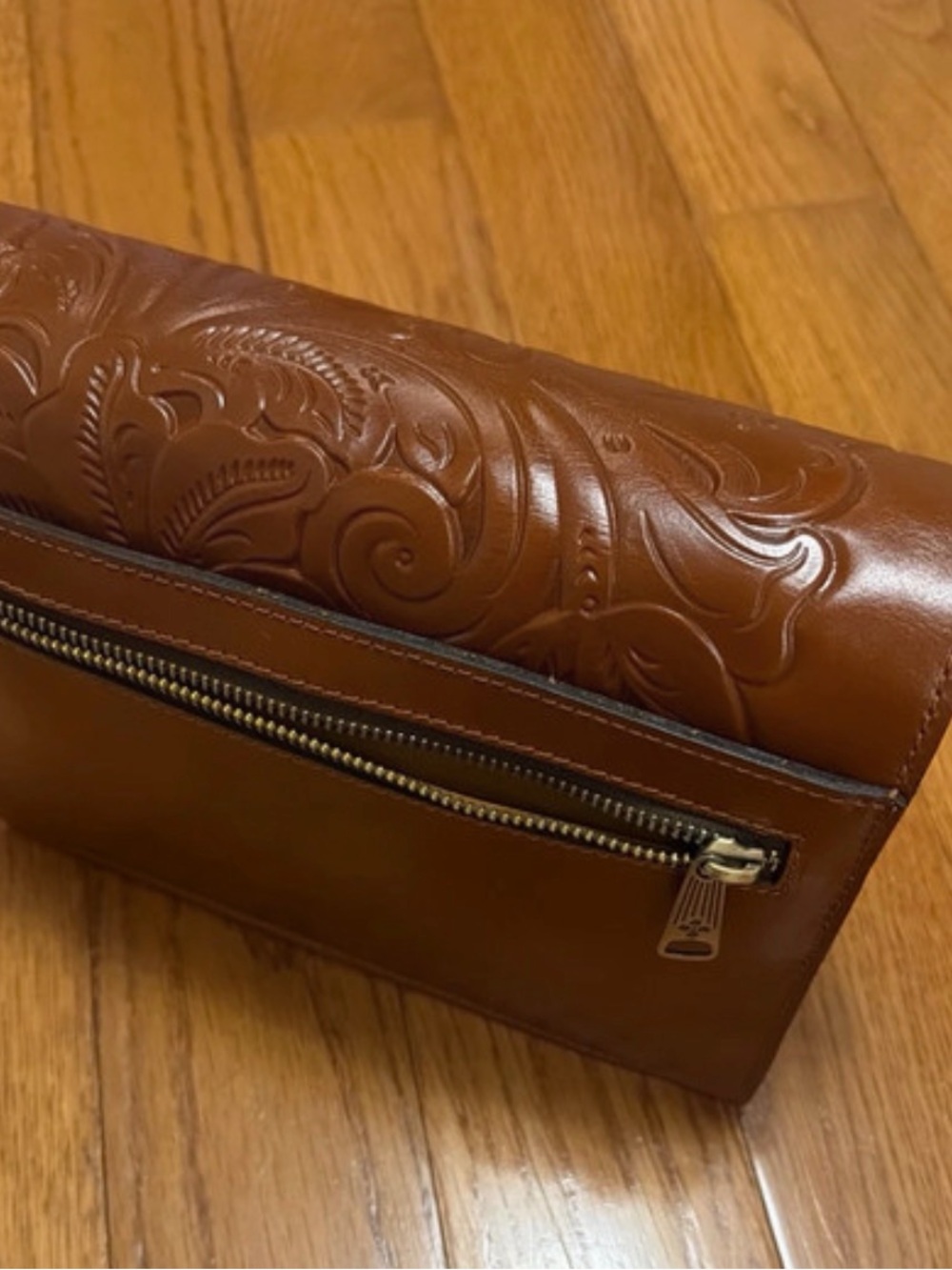 Patricia Nash crossbody - Picture 2 of 5